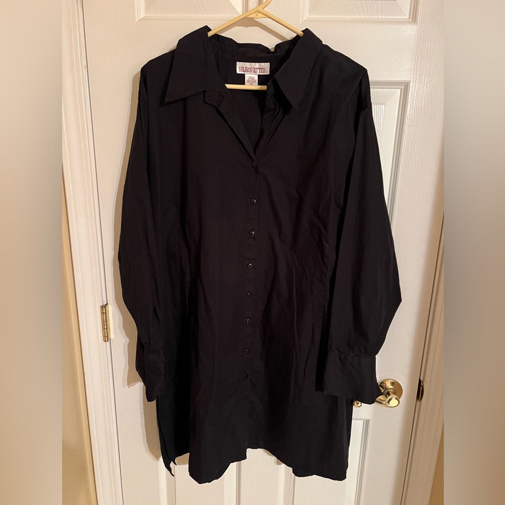 Silhouette Black Women’s Casual Tunic-length Button Down Shirt